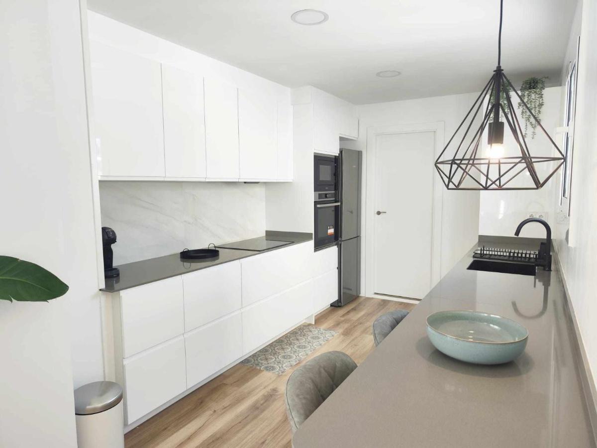 Mazi Apartments Cuba มาตาโร ภายนอก รูปภาพ