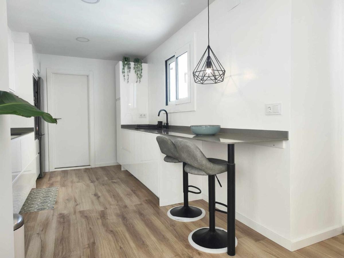 Mazi Apartments Cuba มาตาโร ภายนอก รูปภาพ