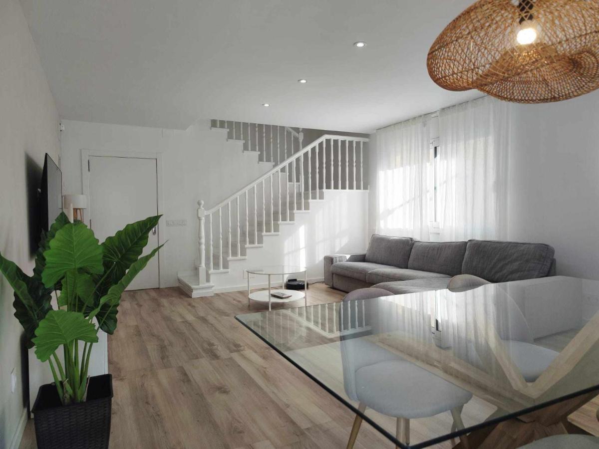 Mazi Apartments Cuba มาตาโร ภายนอก รูปภาพ